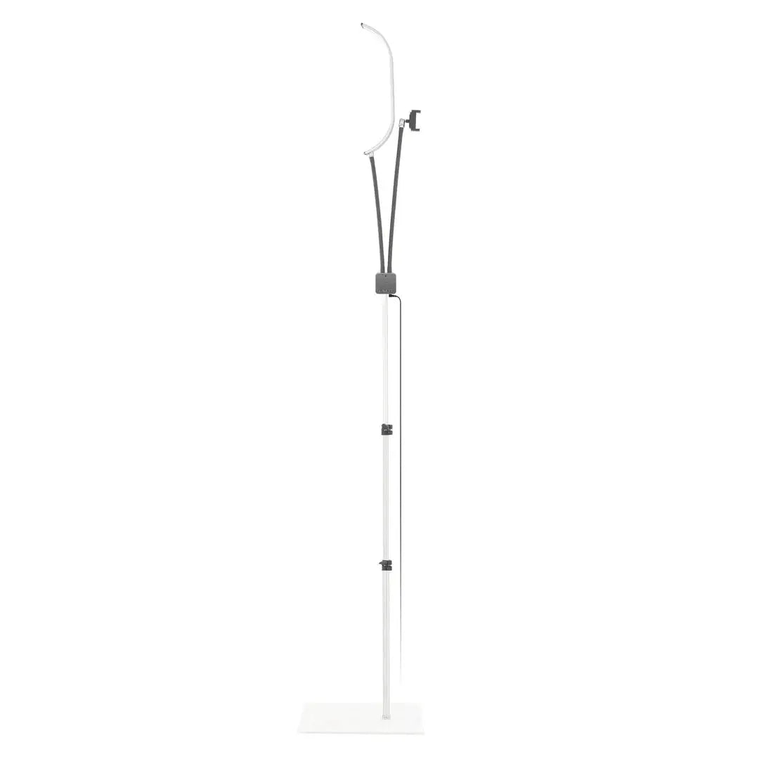 Illuminate your work area with GLAMCOR Horizon - the perfect lighting solution for estheticians and makeup artists, featuring curved lighting for enhanced visibility.