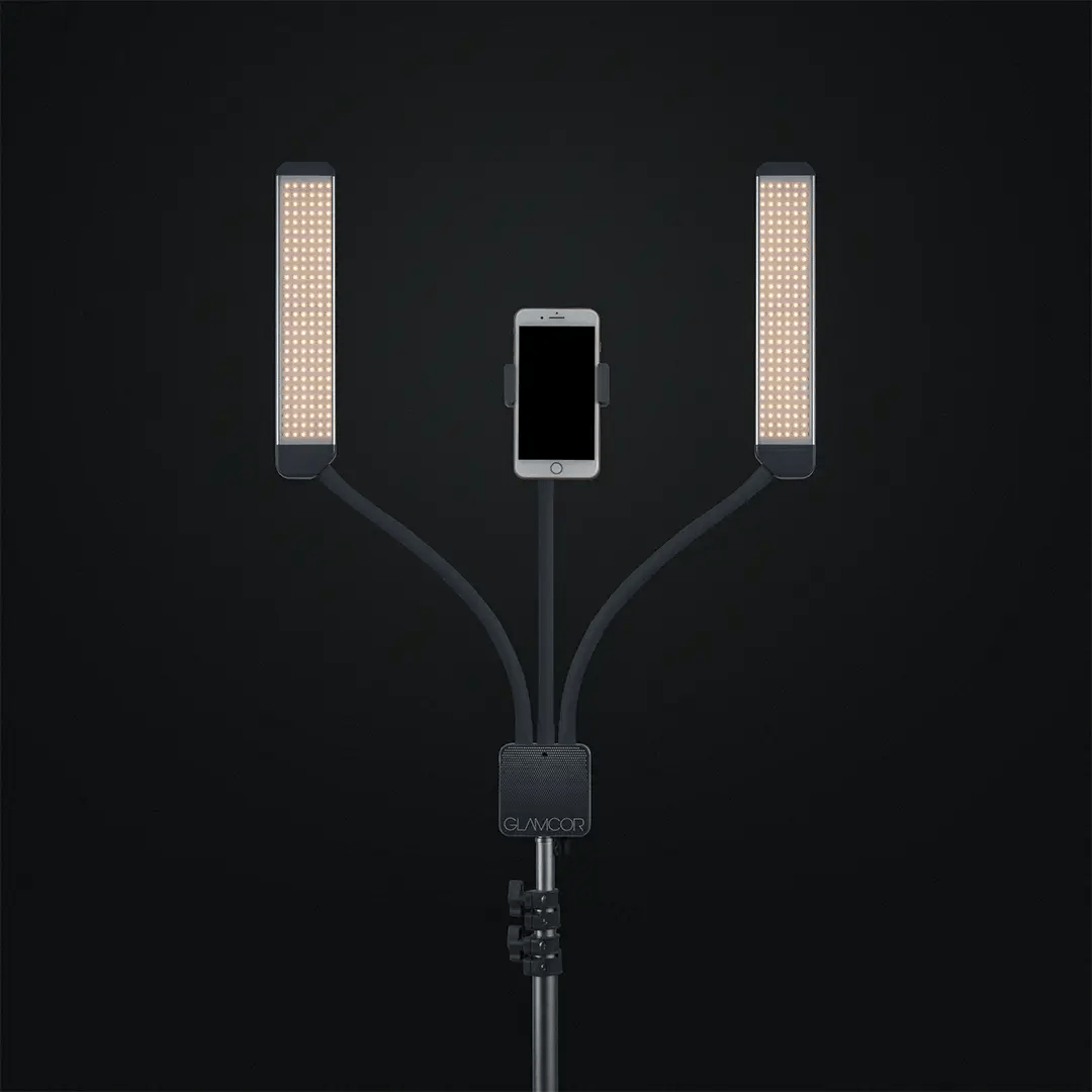 GLAMCOR MULTIMEDIA X Pro Kit in black with Universal Phone Clip for versatile use