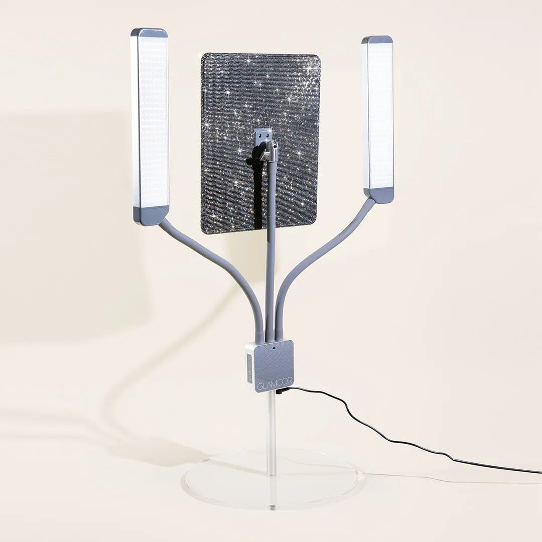 Round Acrylic Table Base in action, enhancing the lighting experience for beauty professionals.