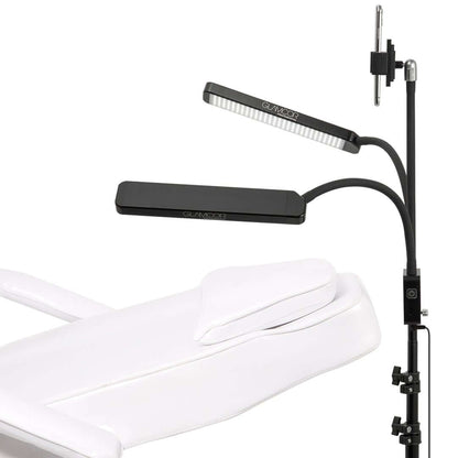 How to fold the GLAMCOR MULTIMEDIA X Pro Kit for compact and easy storage, an essential accessory for professionals in need of portable and top-tier lighting solutions.