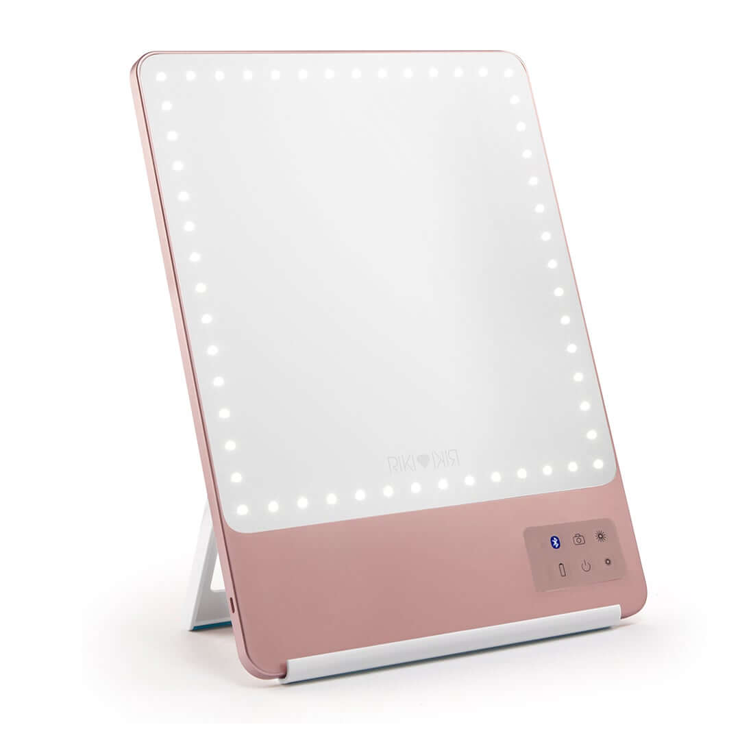 RIKI Skinny mirror with 5 dimming stages for perfect lighting