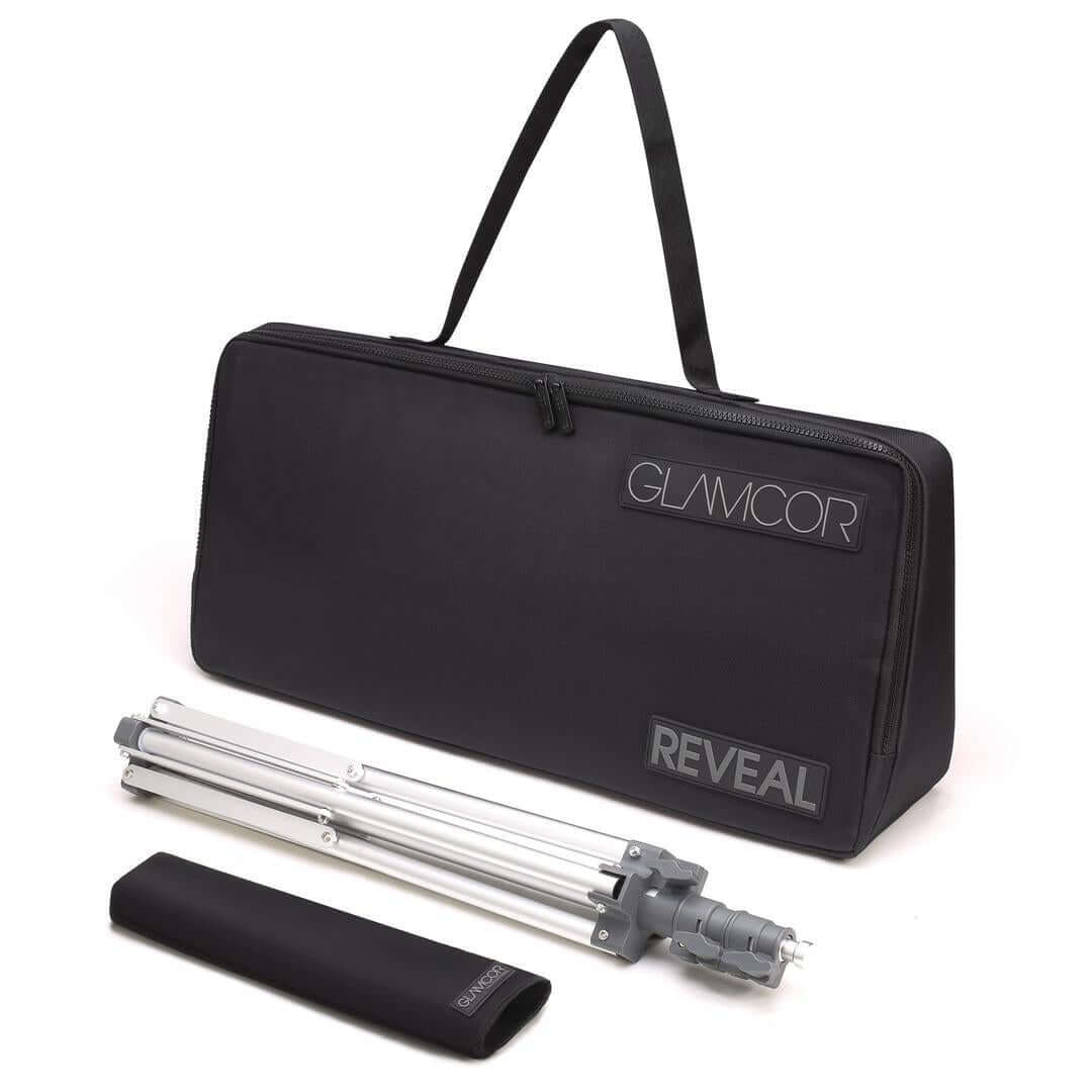 Durable carry bag included with the REVEAL Light Stand setES GLAMCOR