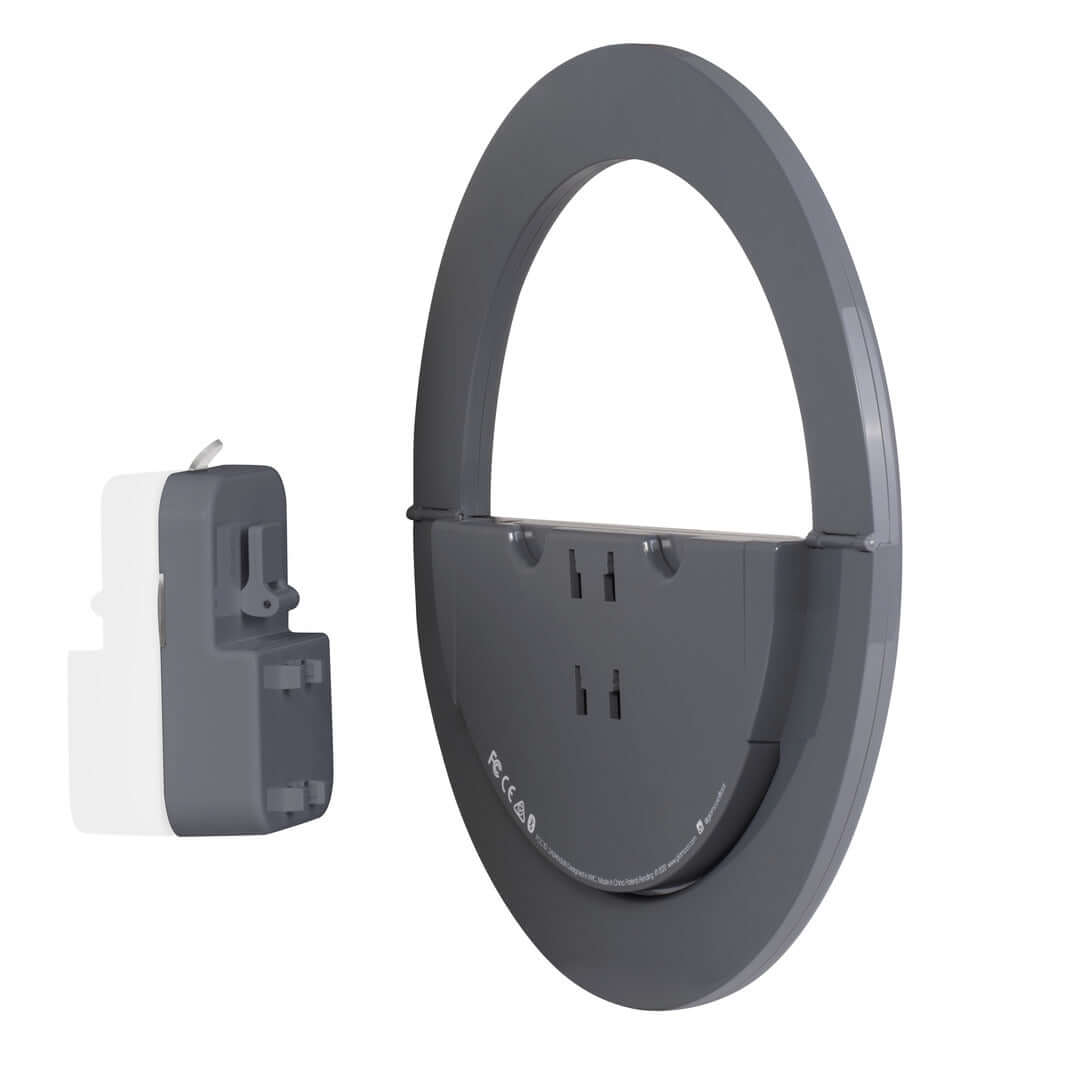 Sunrise suction cup to mount your ring light.