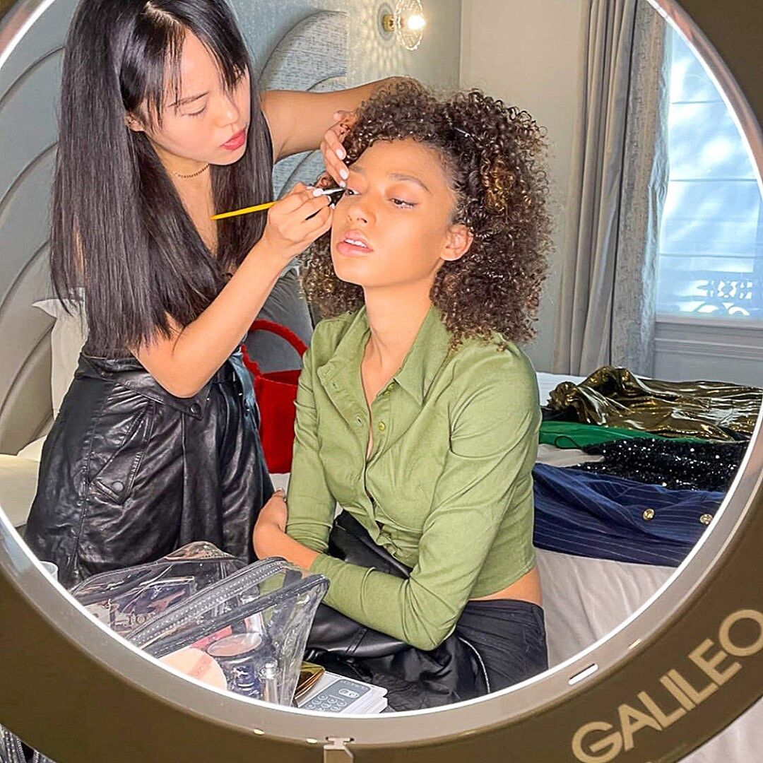 @glamcorofficial, On set, using the GLAMCOR GALILEO