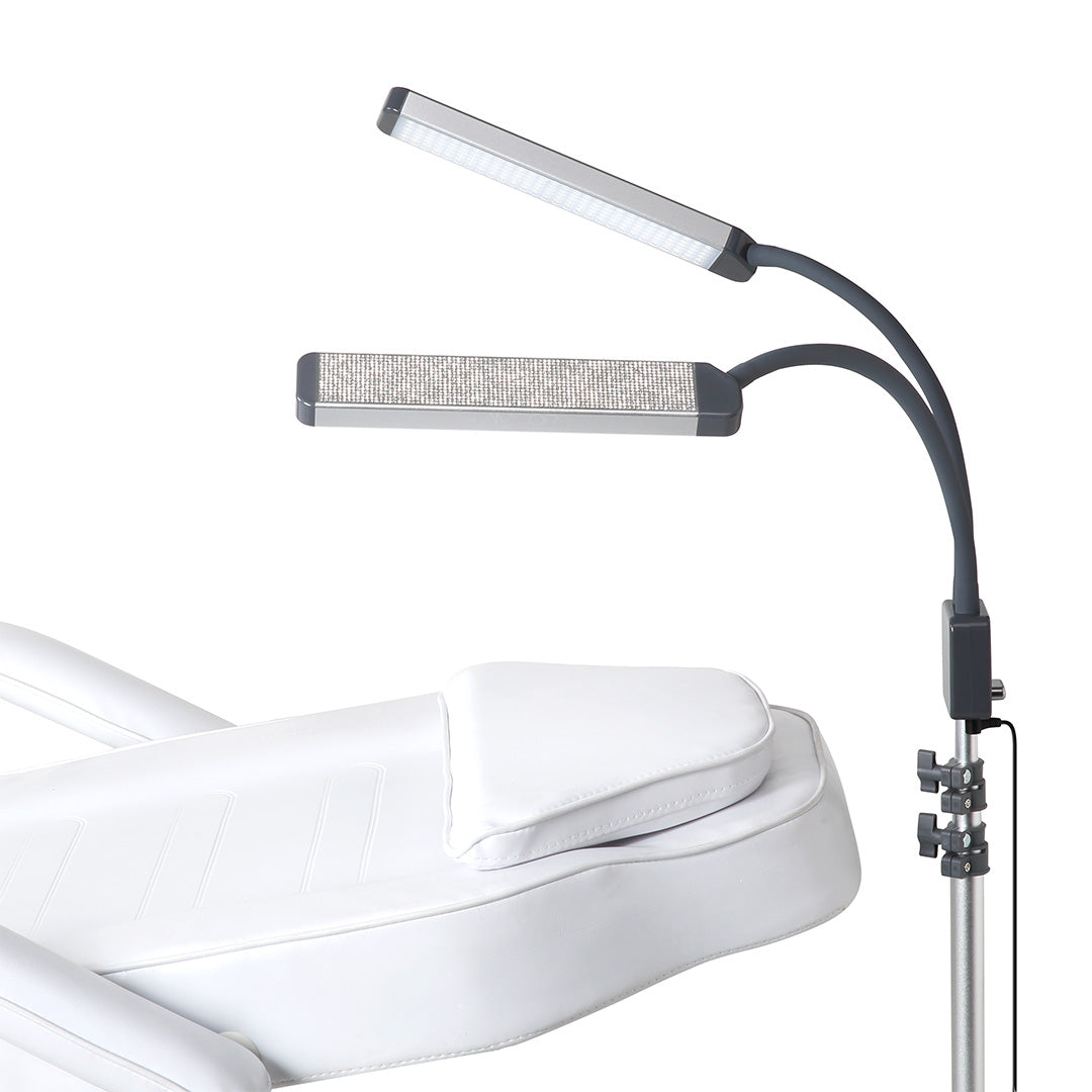 Glamcor SPARKLE Elite X lamp with no wait for cool-down.